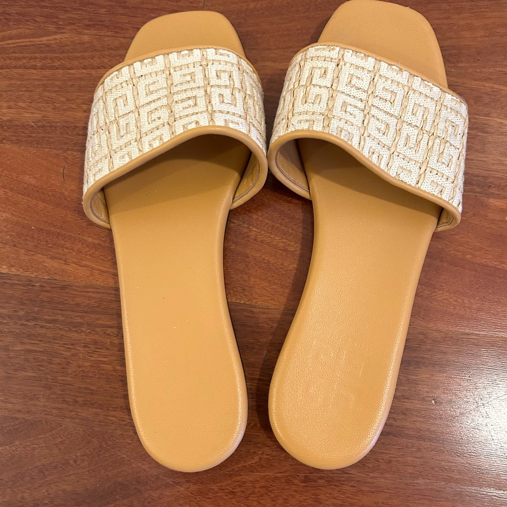 Givenchy Beige and Cream Slide Sandals